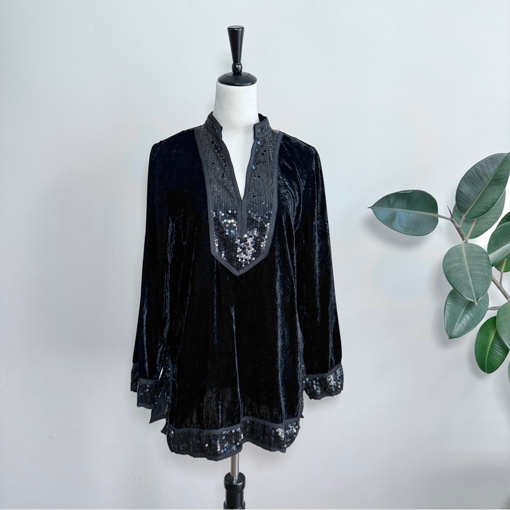Nygard Collection Black Velvet Sequined Tunic